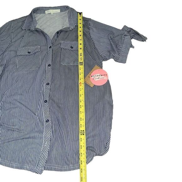 NWT EDEN & OLIVIA MATERNITY Blue & White Striped Blouse Size 2X - Picture 7 of 8